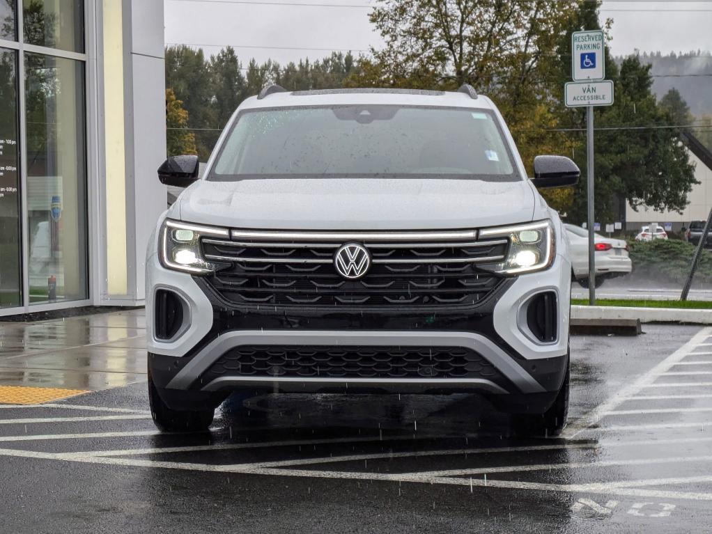 new 2024 Volkswagen Atlas car, priced at $48,734