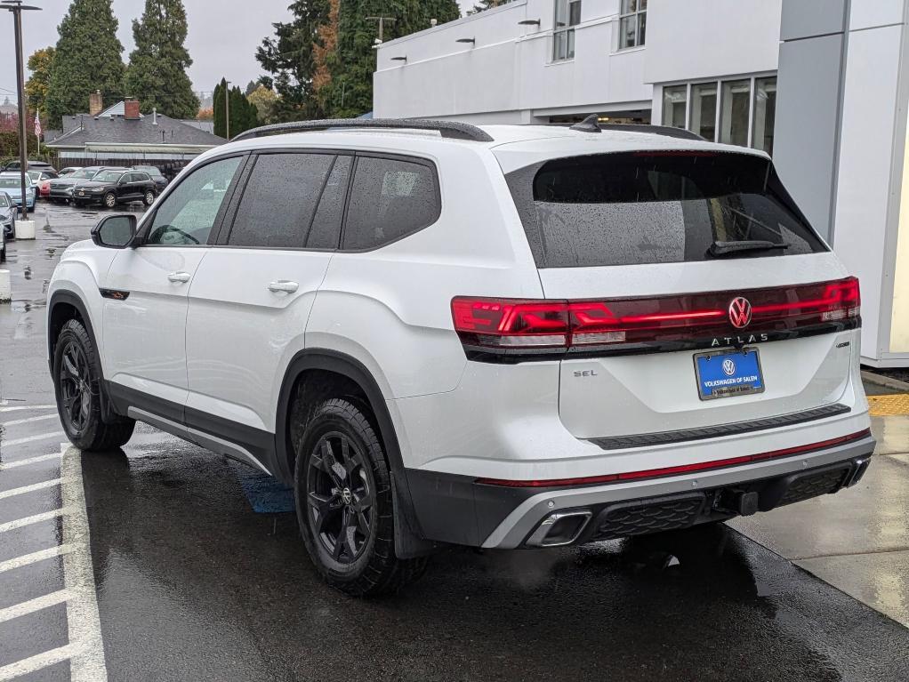 new 2024 Volkswagen Atlas car, priced at $48,734