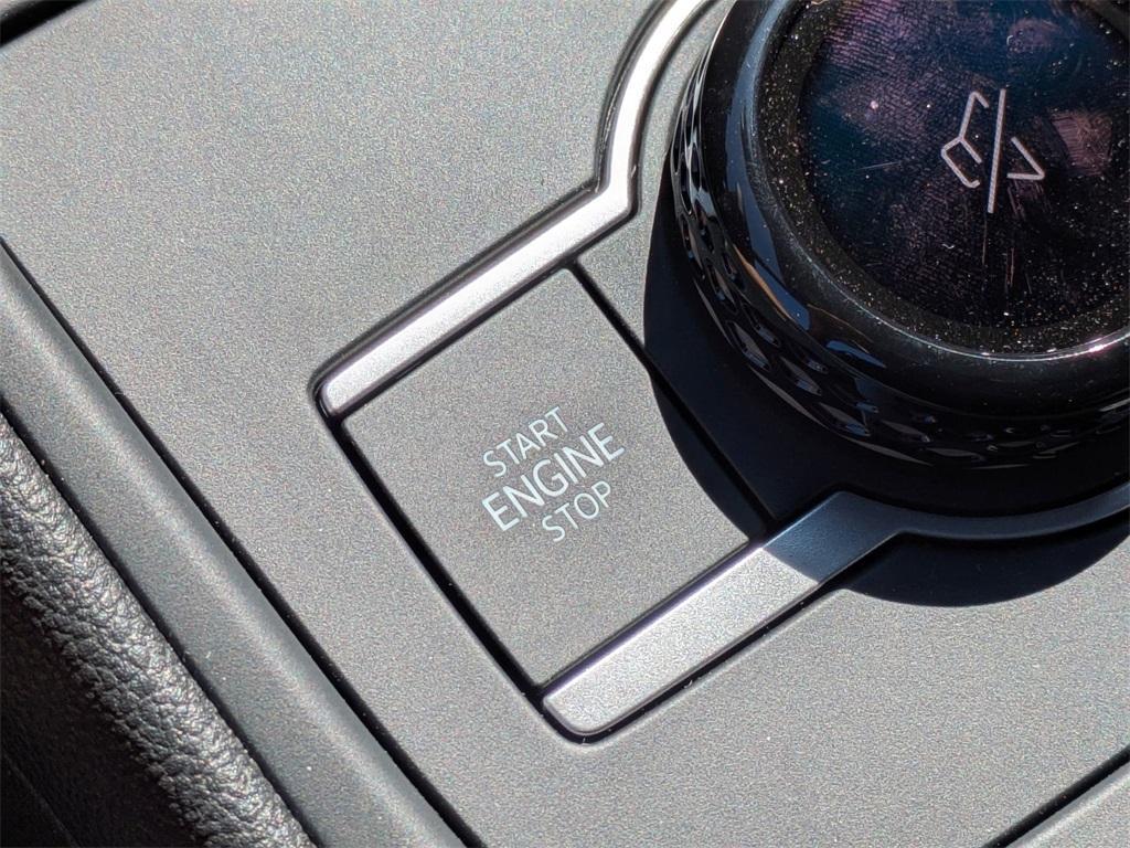 new 2025 Volkswagen Tiguan car, priced at $36,457