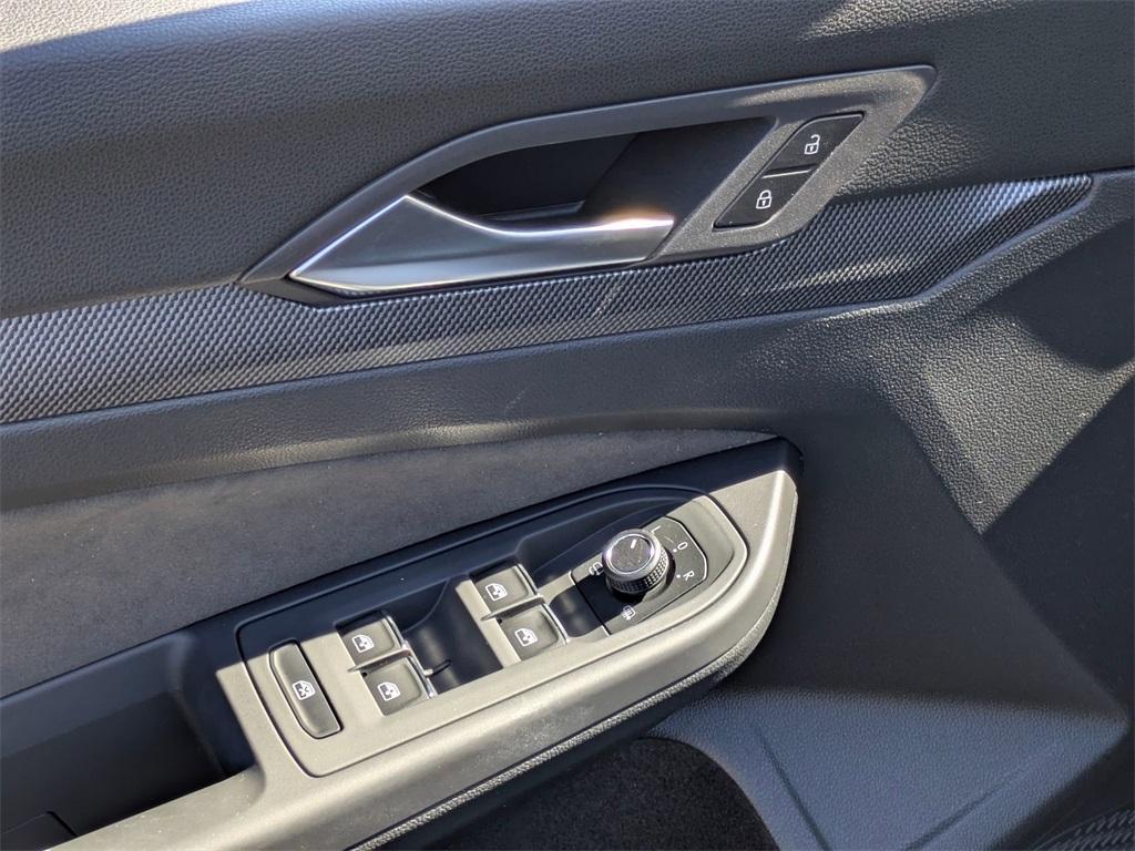 new 2025 Volkswagen Golf GTI car, priced at $32,990