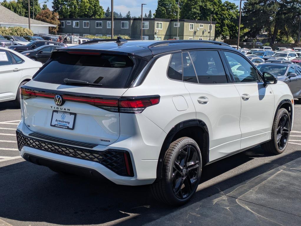 new 2025 Volkswagen Tiguan car, priced at $40,104