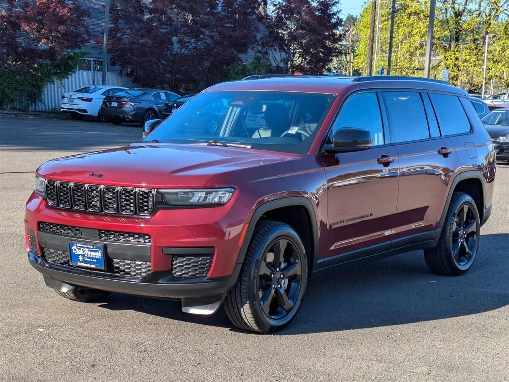 used 2023 Jeep Grand Cherokee L car, priced at $31,990