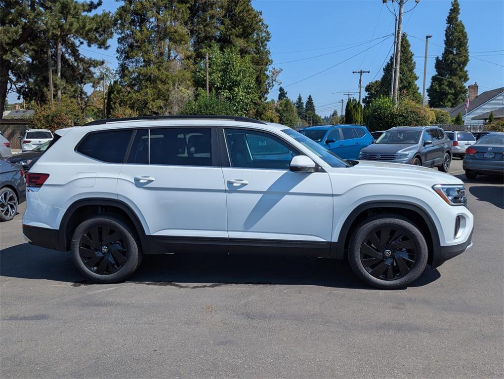 new 2025 Volkswagen Atlas car, priced at $43,777