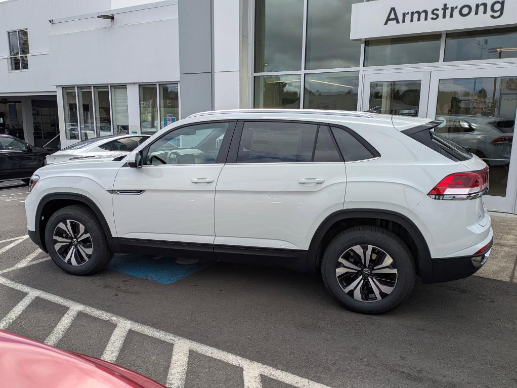 new 2025 Volkswagen Atlas Cross Sport car, priced at $39,764