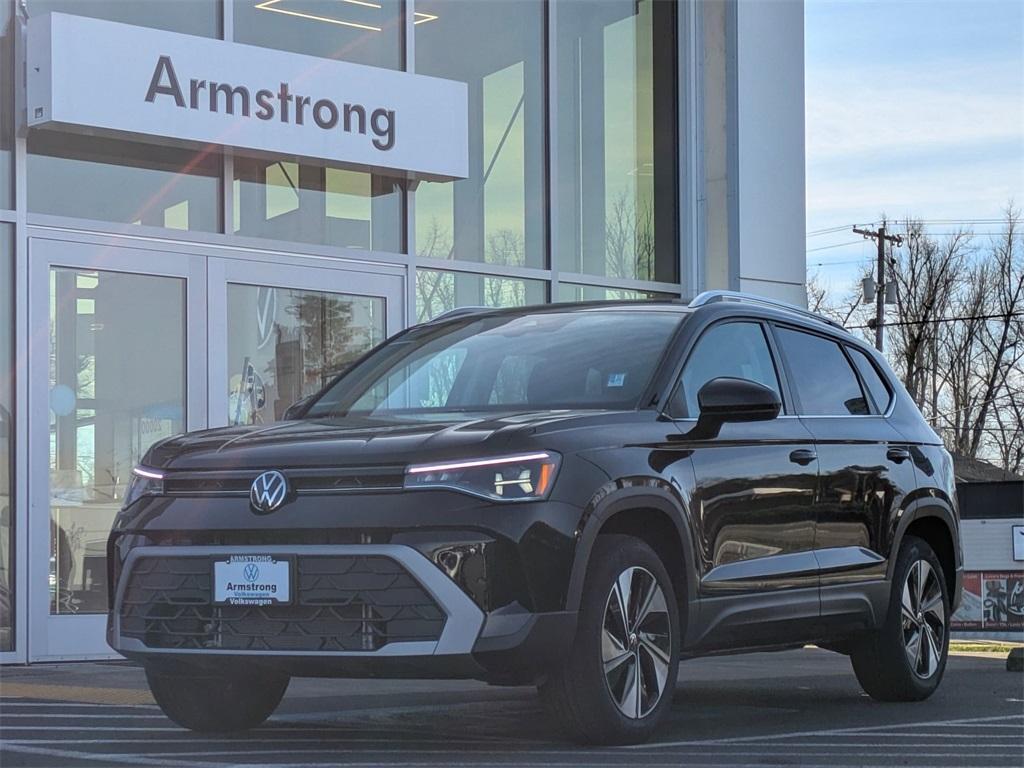 new 2025 Volkswagen Taos car