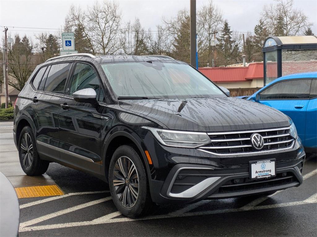 new 2024 Volkswagen Tiguan car