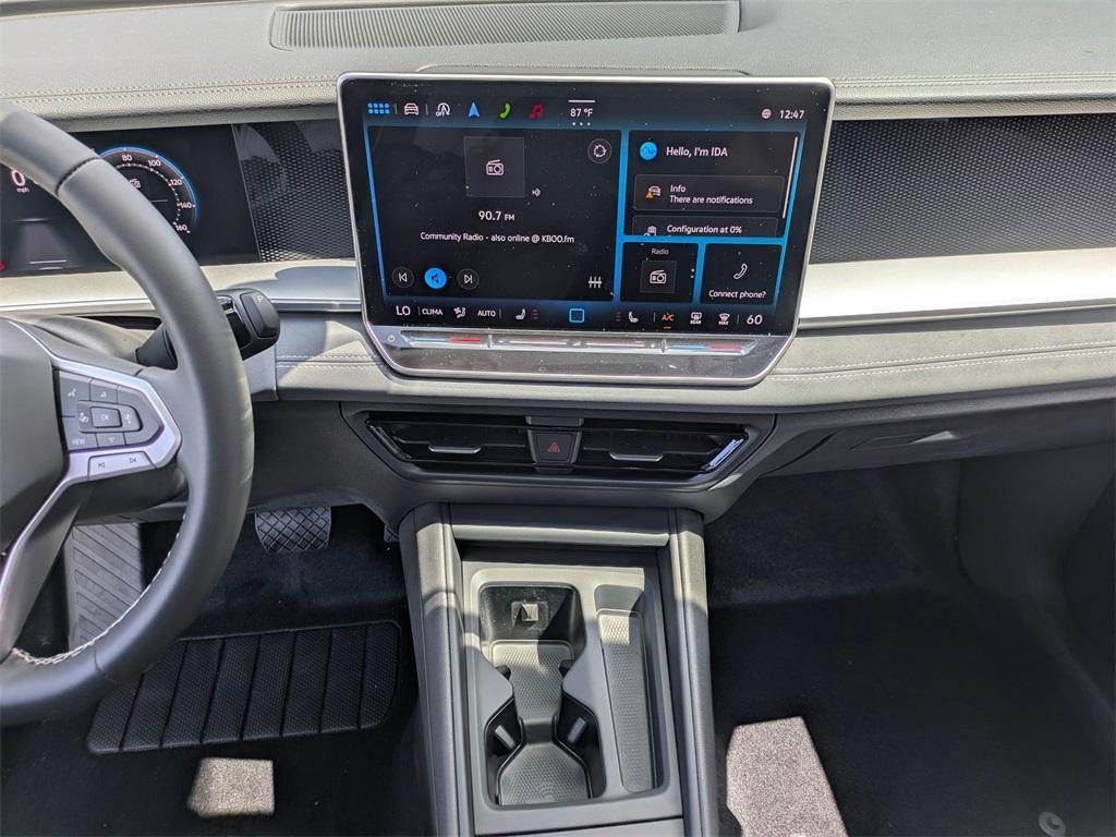 new 2025 Volkswagen Tiguan car, priced at $32,933