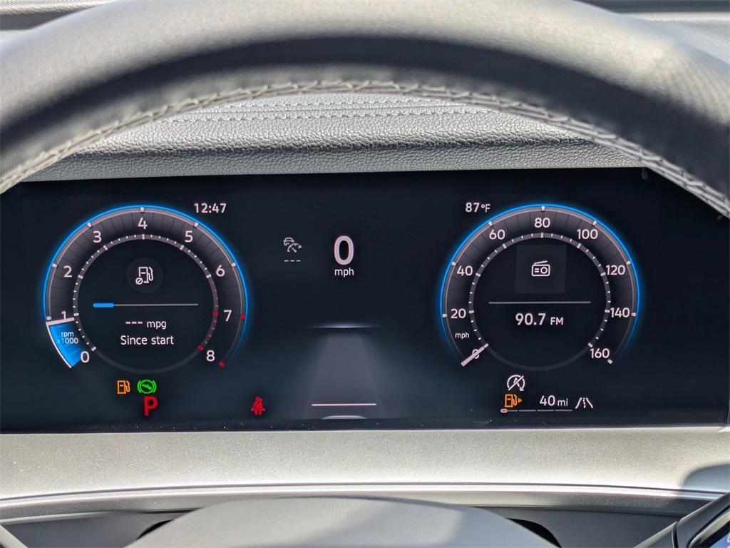 new 2025 Volkswagen Tiguan car, priced at $32,933