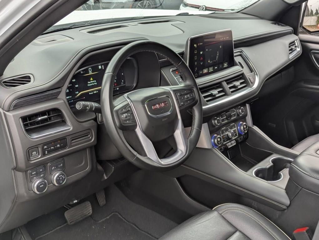 used 2023 GMC Yukon car, priced at $51,615