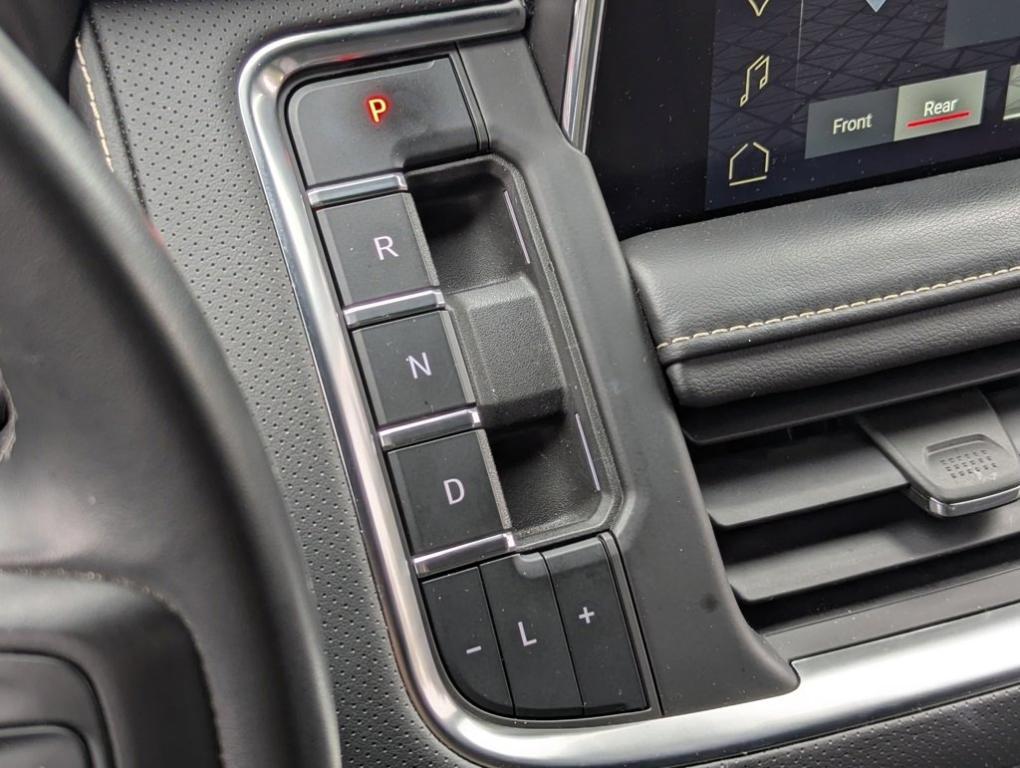 used 2023 GMC Yukon car, priced at $51,615