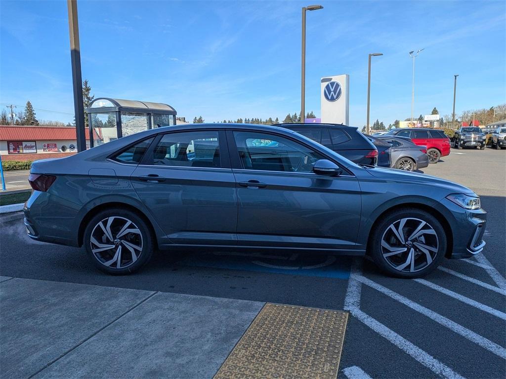 new 2025 Volkswagen Jetta car