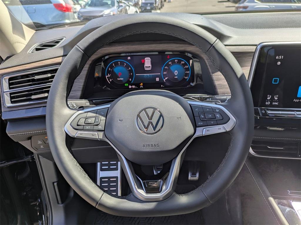 new 2025 Volkswagen Atlas car, priced at $54,640