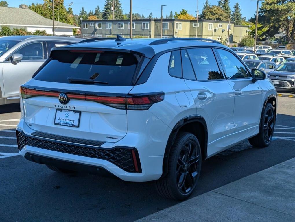 new 2025 Volkswagen Tiguan car, priced at $37,959