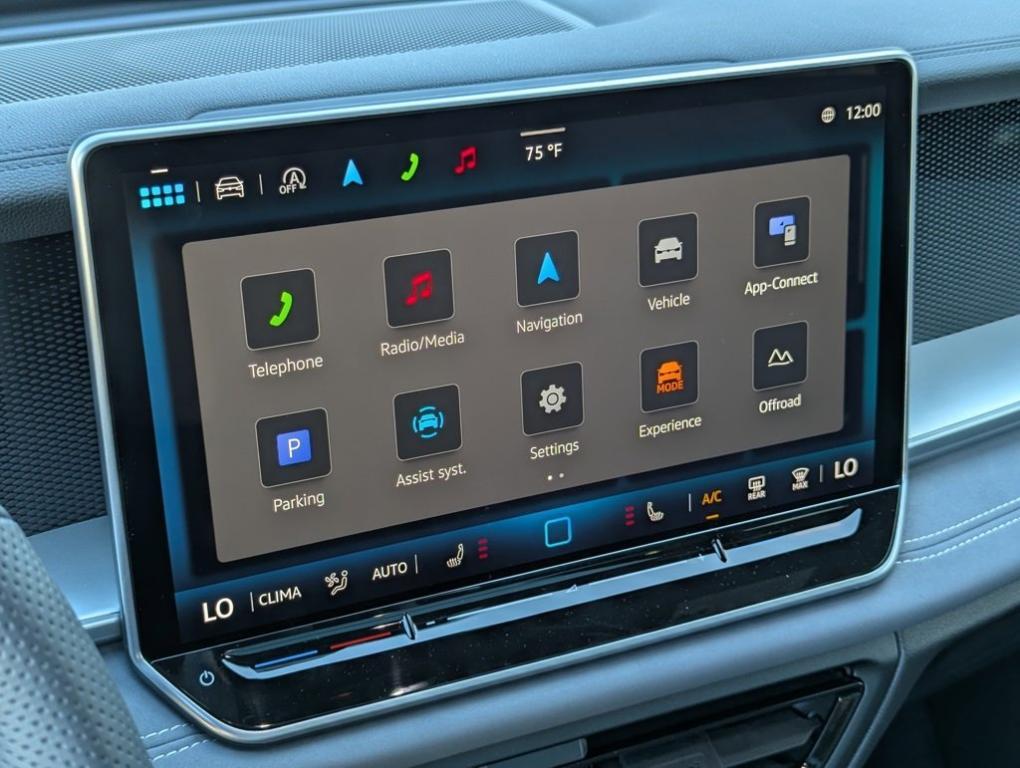 new 2025 Volkswagen Tiguan car, priced at $37,959