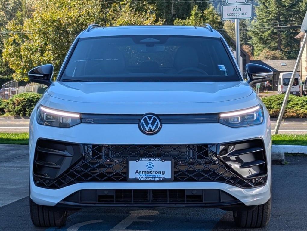 new 2025 Volkswagen Tiguan car, priced at $37,959