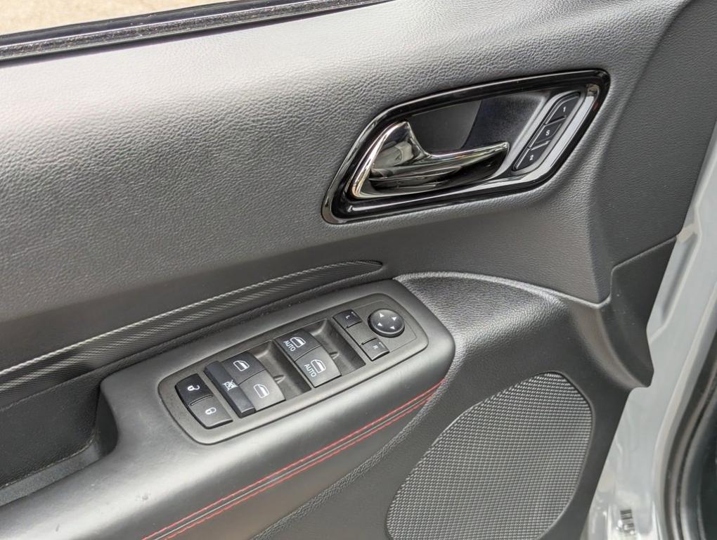 used 2023 Dodge Durango car, priced at $29,465