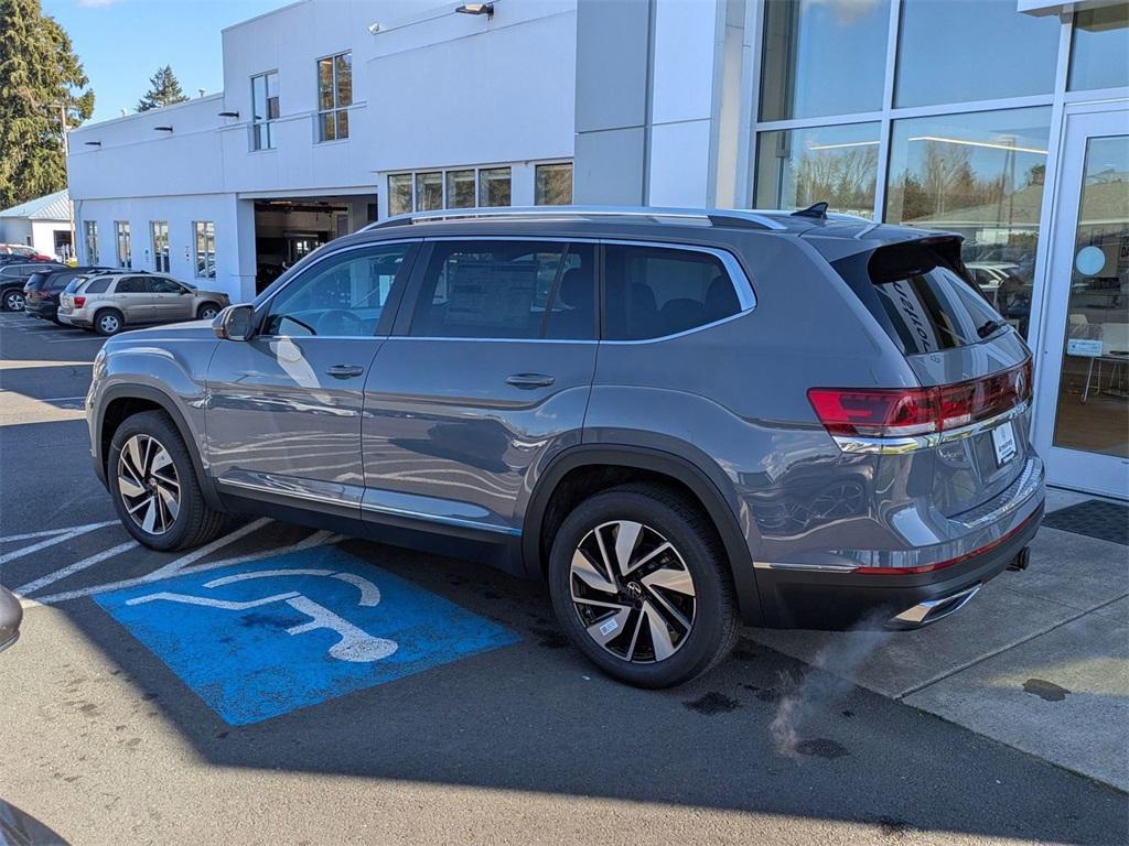 new 2025 Volkswagen Atlas car, priced at $47,548