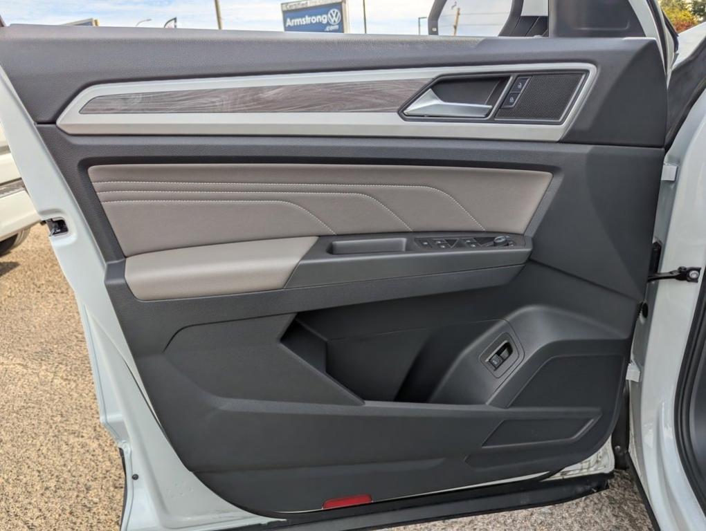 used 2022 Volkswagen Atlas Cross Sport car, priced at $29,105