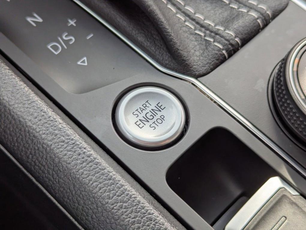 used 2022 Volkswagen Atlas Cross Sport car, priced at $29,105