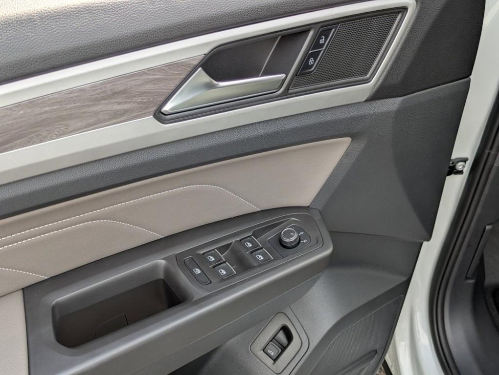 used 2022 Volkswagen Atlas Cross Sport car, priced at $29,105