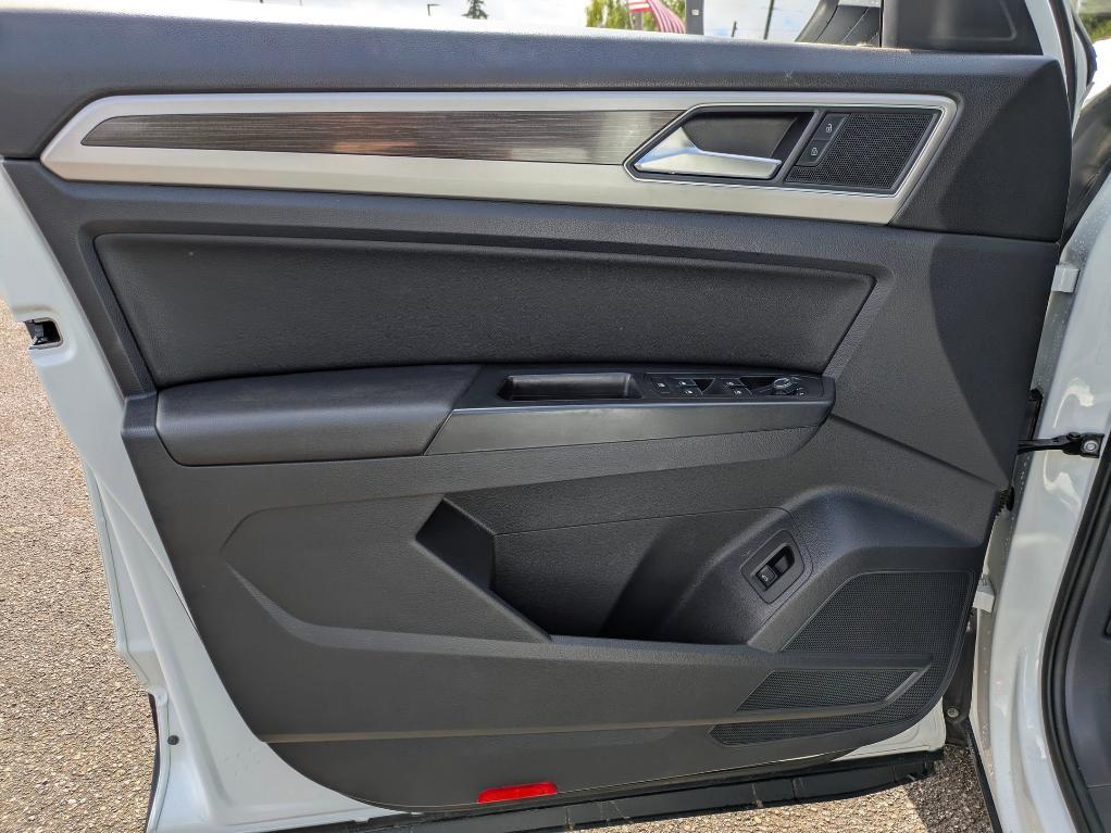 used 2019 Volkswagen Atlas car, priced at $20,990