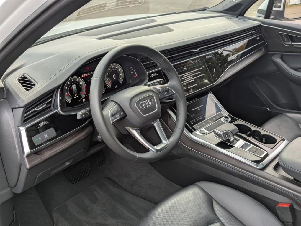 used 2023 Audi Q7 car, priced at $39,709