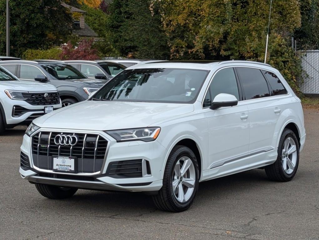 used 2023 Audi Q7 car, priced at $39,709