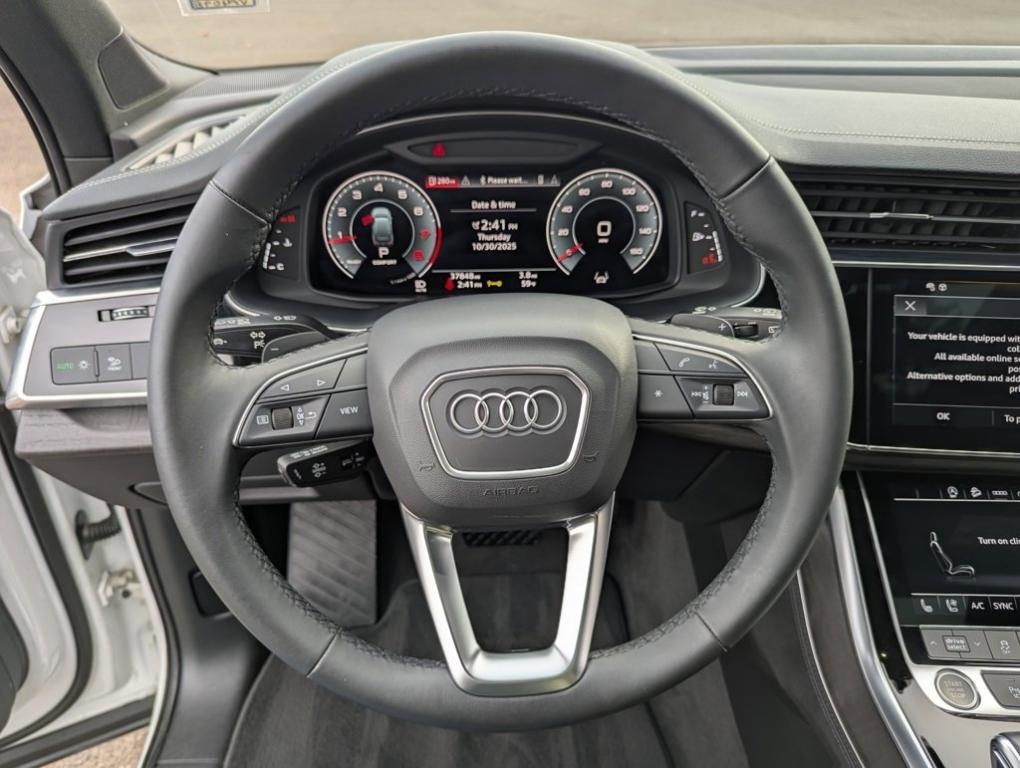 used 2023 Audi Q7 car, priced at $39,709