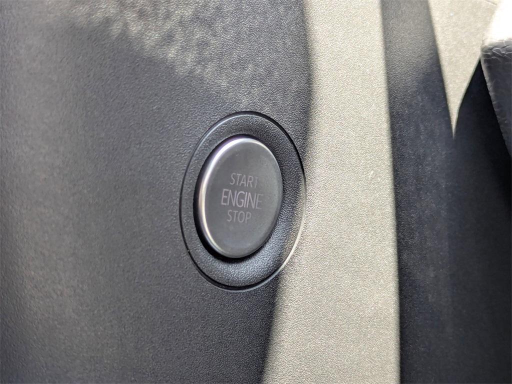 new 2025 Volkswagen ID.4 car, priced at $46,368