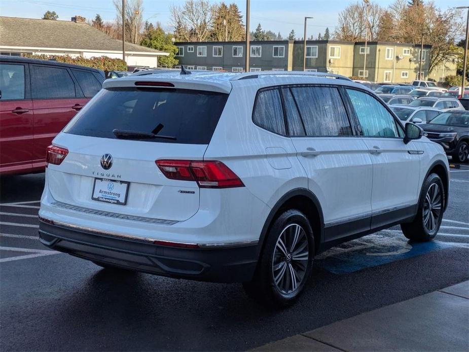 new 2024 Volkswagen Tiguan car