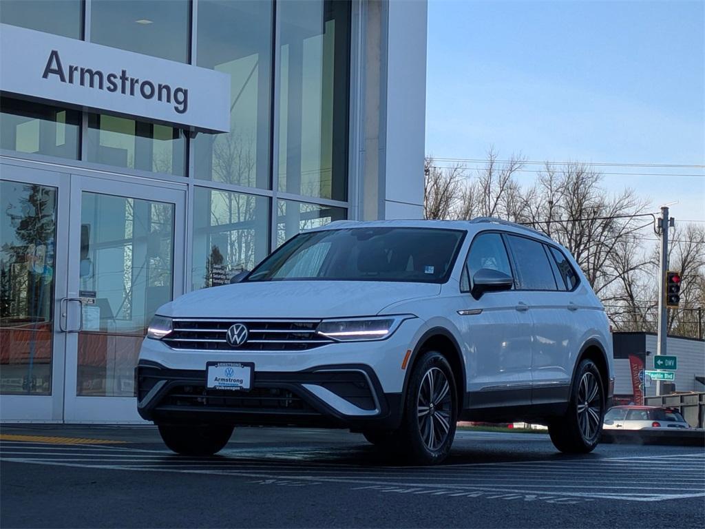 new 2024 Volkswagen Tiguan car