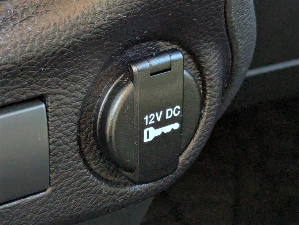 used 2015 Jeep Wrangler Unlimited car, priced at $22,788