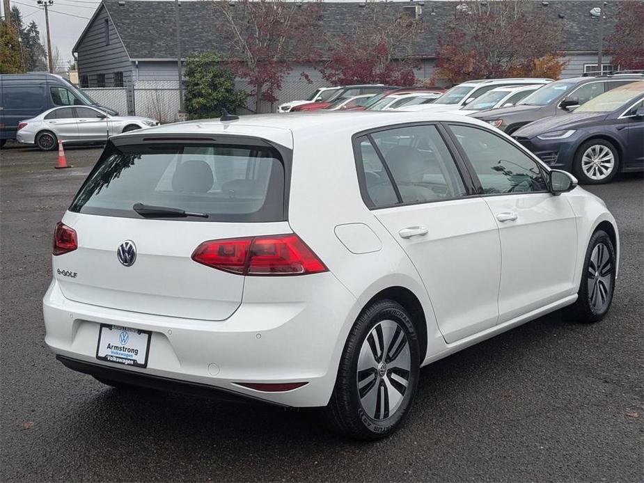 used 2015 Volkswagen e-Golf car, priced at $9,260