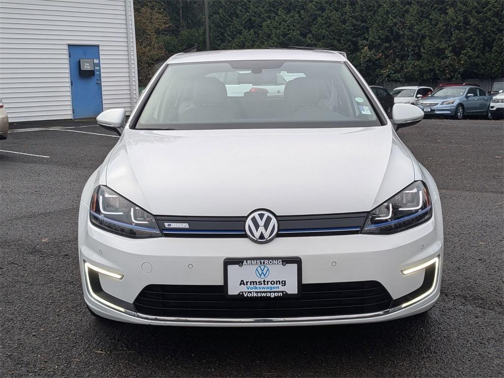 used 2015 Volkswagen e-Golf car, priced at $9,260