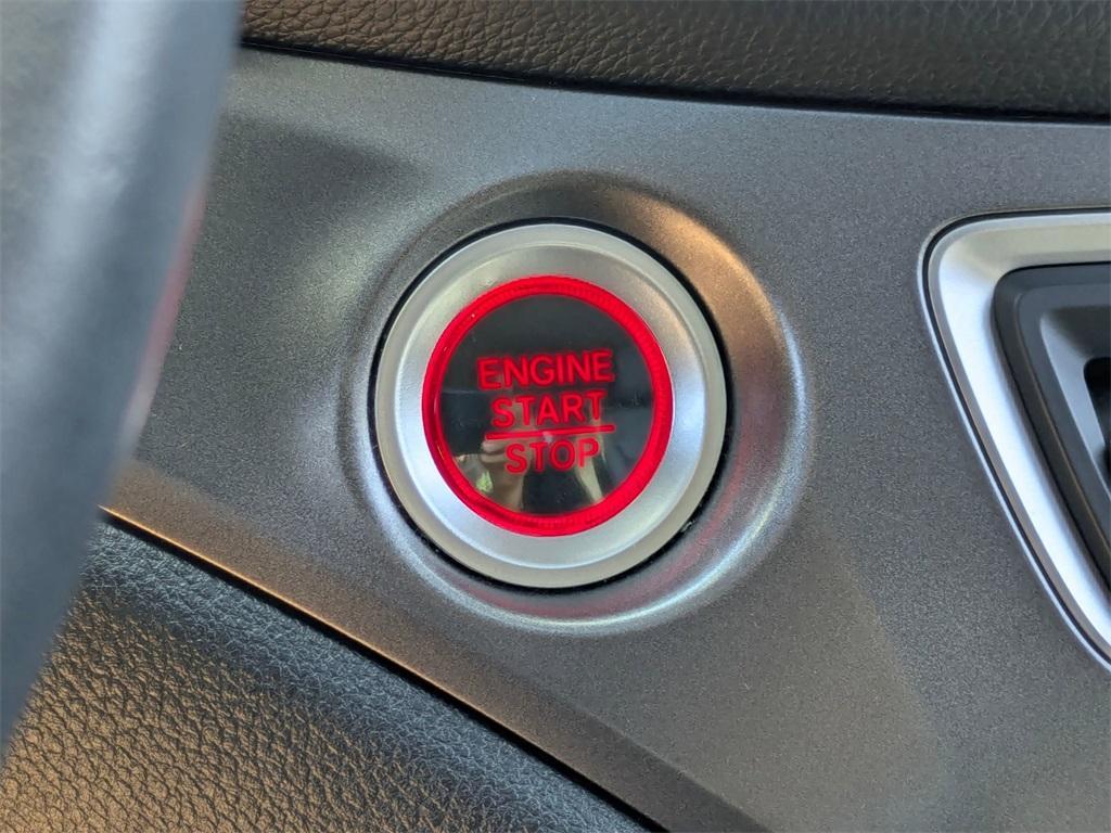 used 2021 Honda Pilot car, priced at $29,999