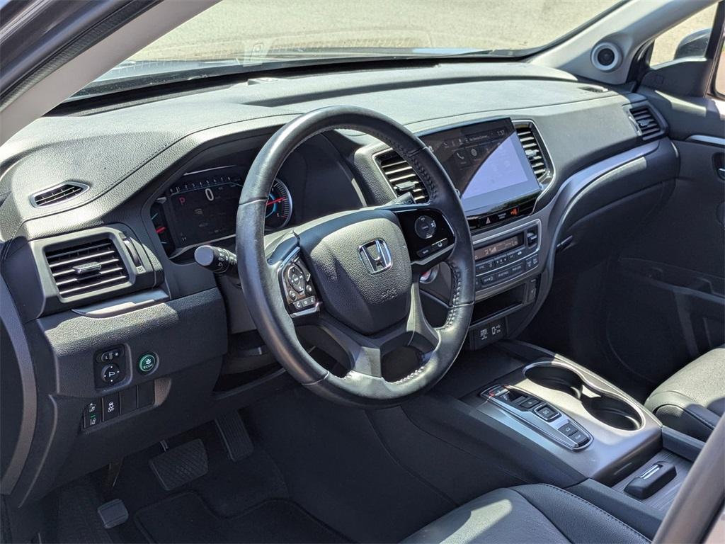 used 2021 Honda Pilot car, priced at $29,999