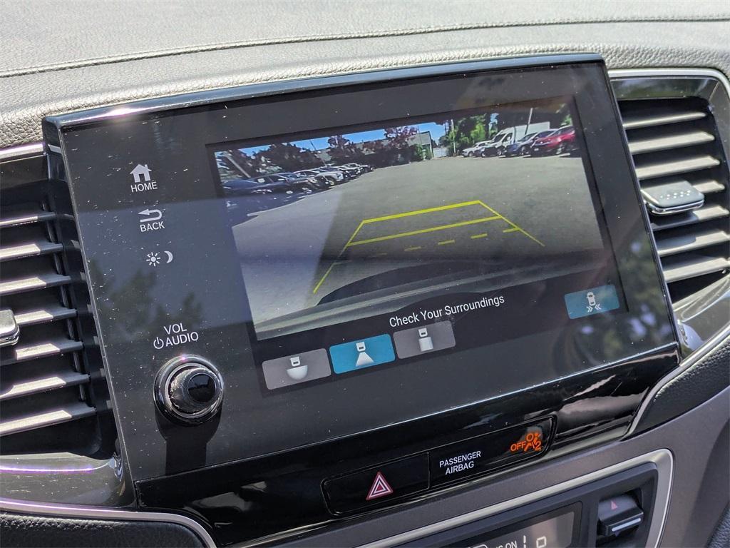 used 2021 Honda Pilot car, priced at $29,999