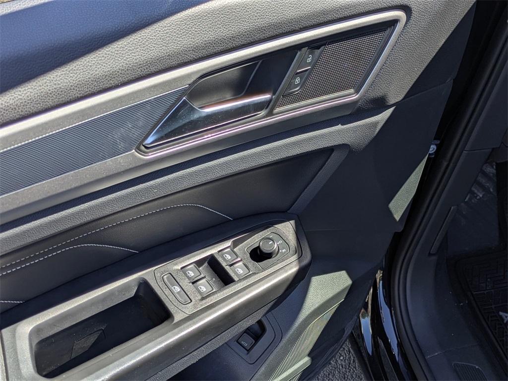 used 2020 Volkswagen Atlas Cross Sport car, priced at $29,490
