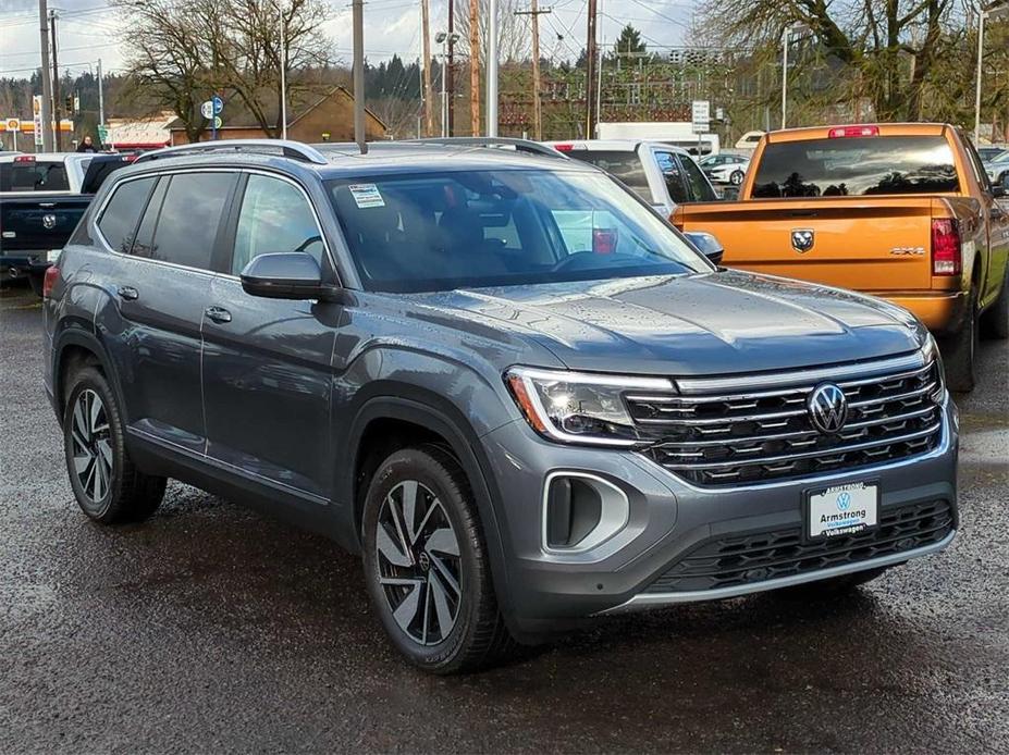 new 2024 Volkswagen Atlas car, priced at $45,426