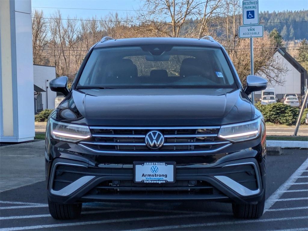 new 2024 Volkswagen Tiguan car