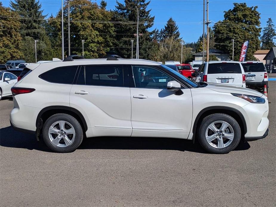 used 2020 Toyota Highlander car, priced at $27,948