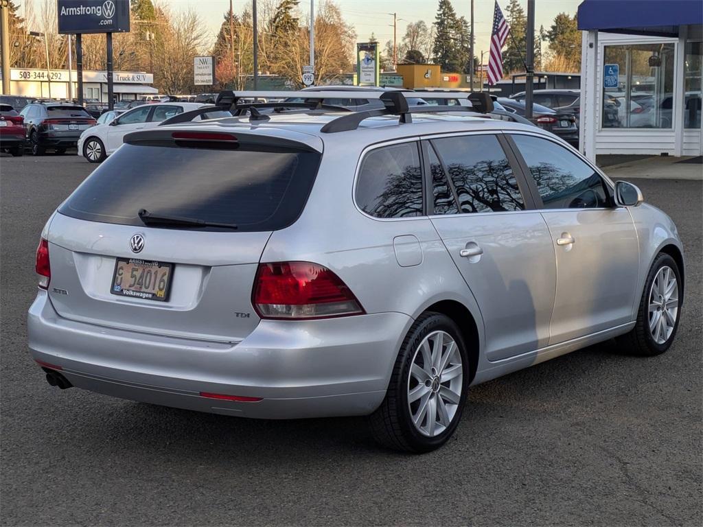 used 2014 Volkswagen Jetta SportWagen car, priced at $10,000