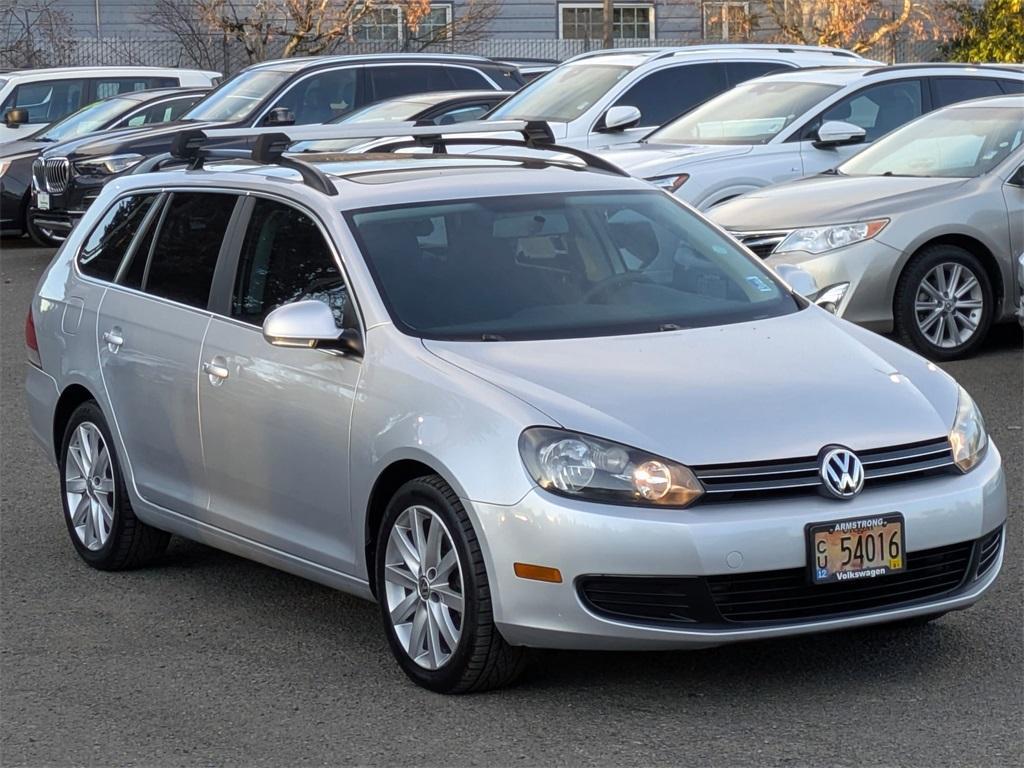 used 2014 Volkswagen Jetta SportWagen car, priced at $10,000