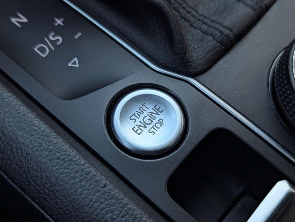 used 2019 Volkswagen Atlas car, priced at $21,636