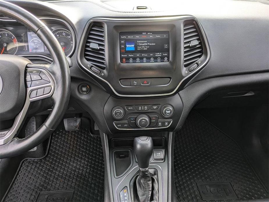 used 2019 Jeep Cherokee car, priced at $13,285