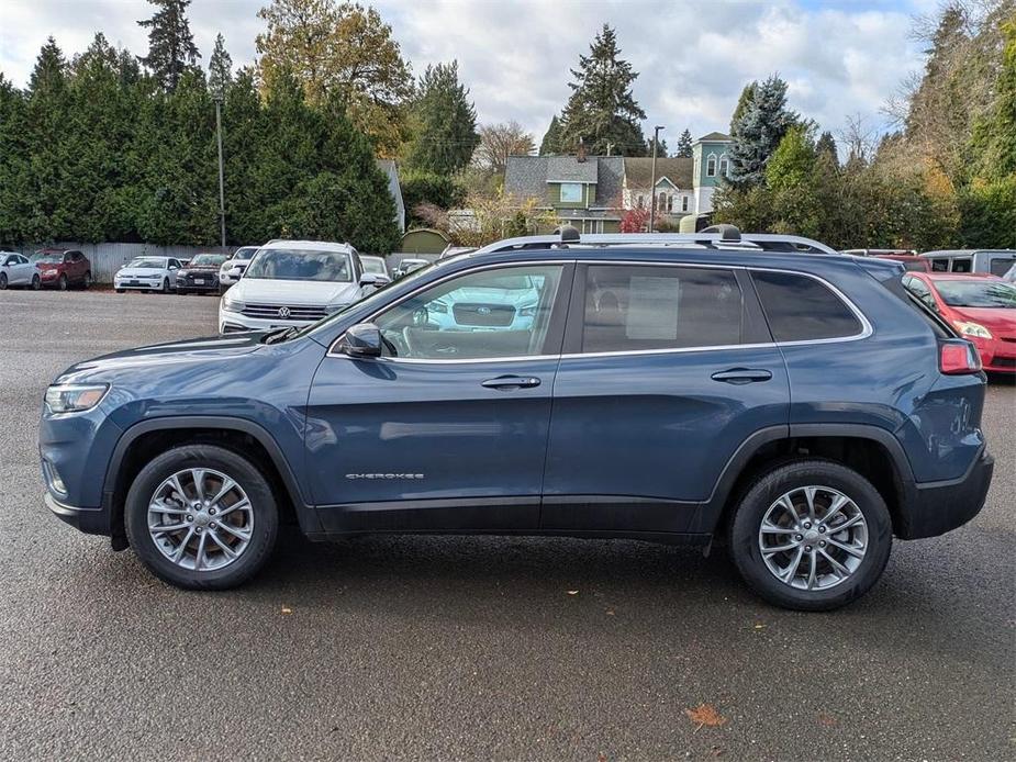 used 2019 Jeep Cherokee car, priced at $13,285