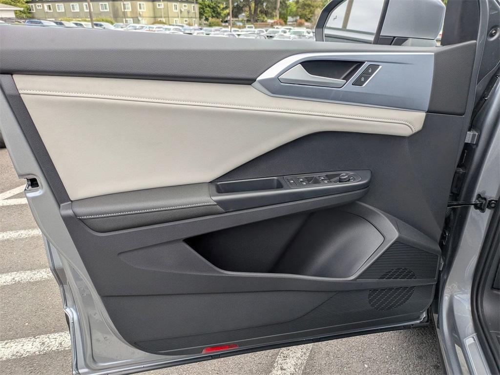 new 2025 Volkswagen Taos car, priced at $31,901
