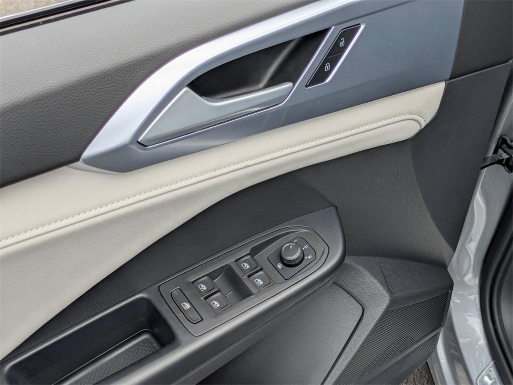 new 2025 Volkswagen Taos car, priced at $31,901