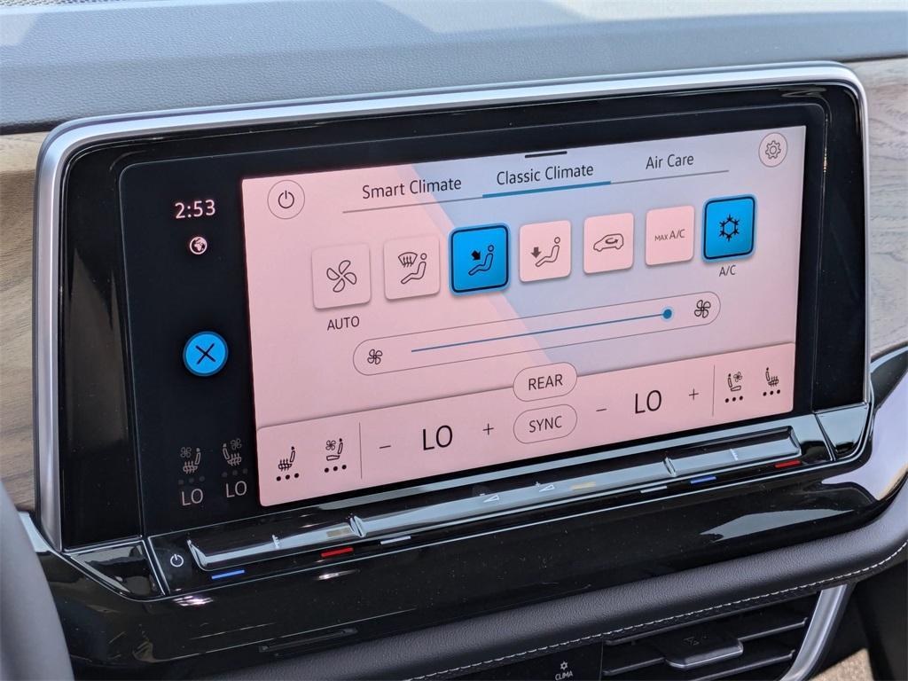 new 2025 Volkswagen Atlas car, priced at $40,995
