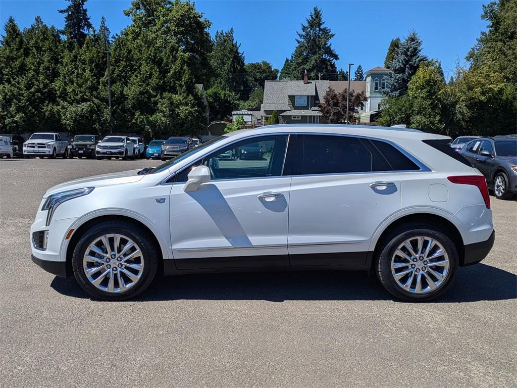 used 2017 Cadillac XT5 car, priced at $17,990